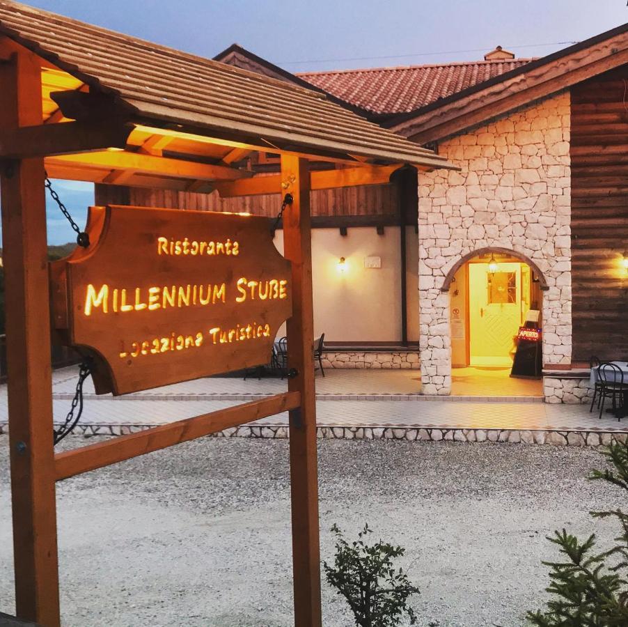 לינה וארוחת בוקר Zovencedo Millennium Stube Locazione Turistica מראה חיצוני תמונה