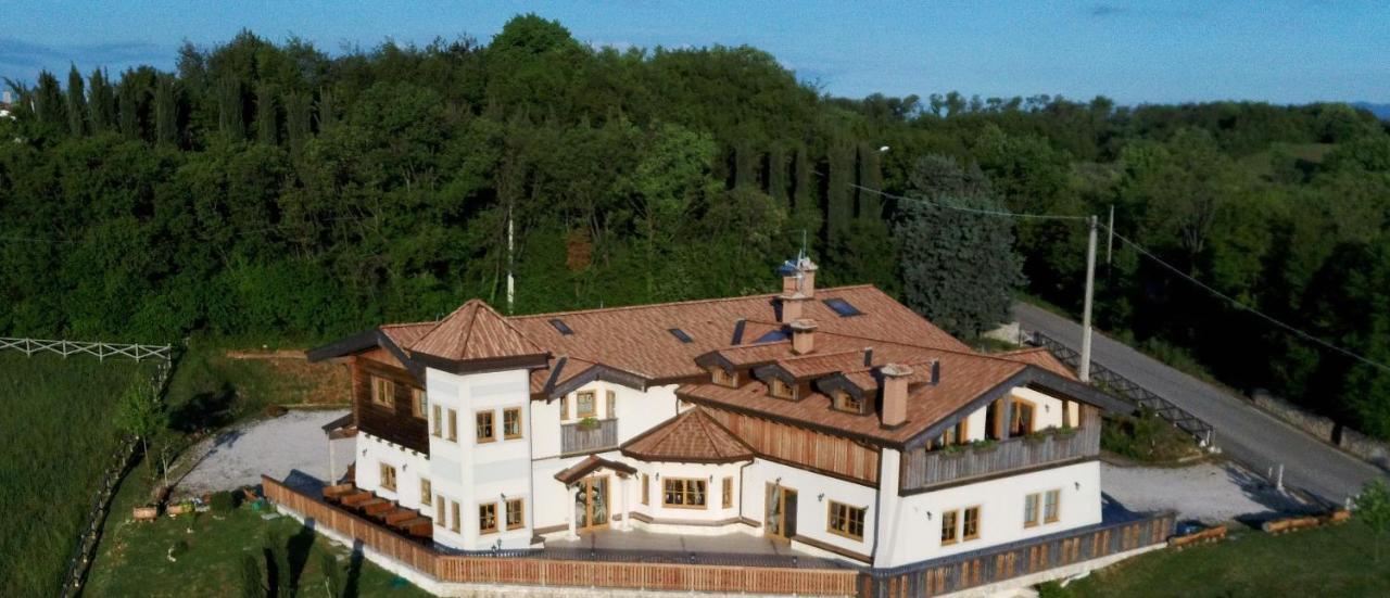 לינה וארוחת בוקר Zovencedo Millennium Stube Locazione Turistica מראה חיצוני תמונה